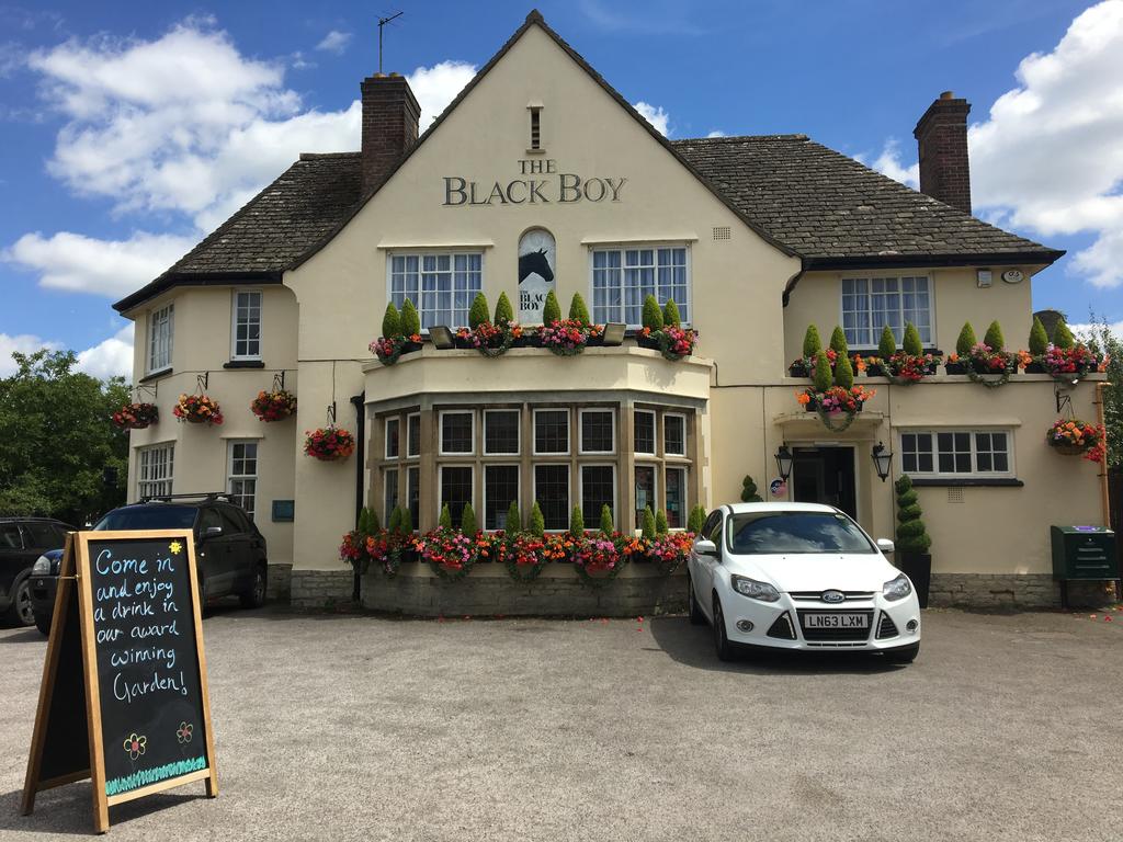 The Black Boy Pub & Hotel